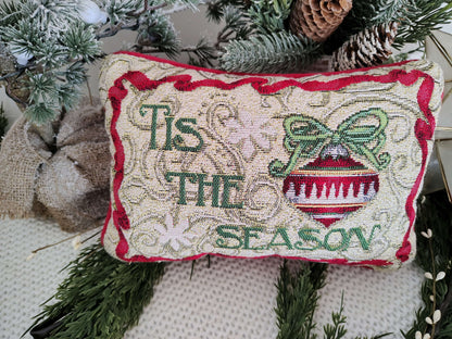 'Tis the Season Woven Holiday Pillow – Red, Green & Gold (12 x 7)