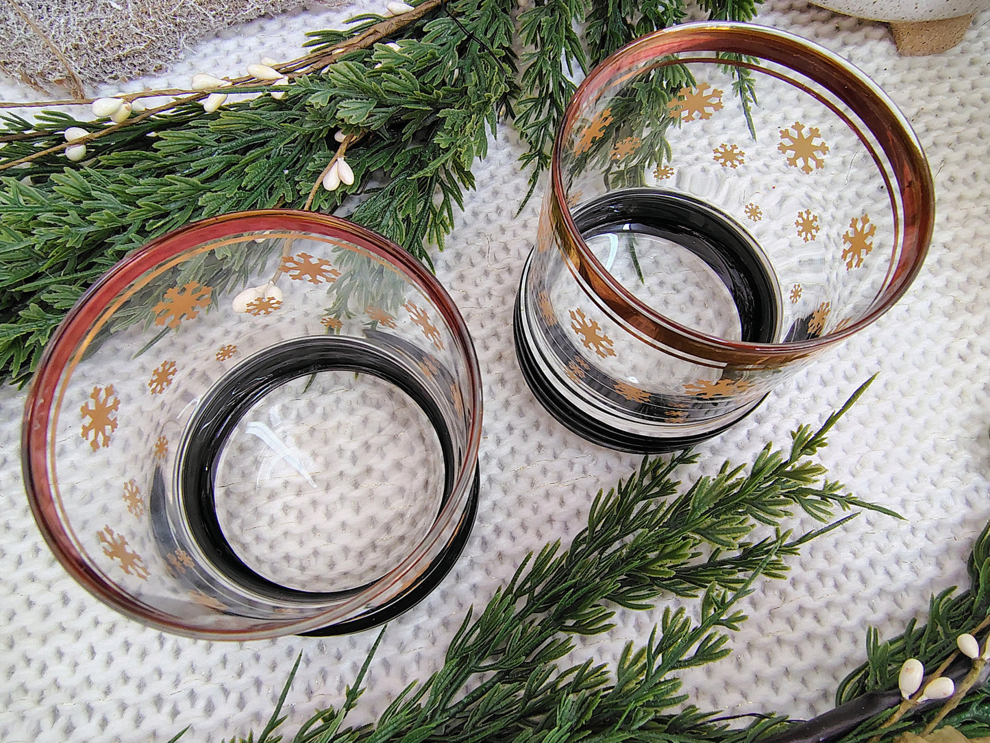 Vintage Sakura Sango Gold Snowflake Christmas Glasses – Set of 2