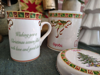 Spode Christmas Tree Sentiment Mug in Holiday Gift Tin (Since 1938 Design)