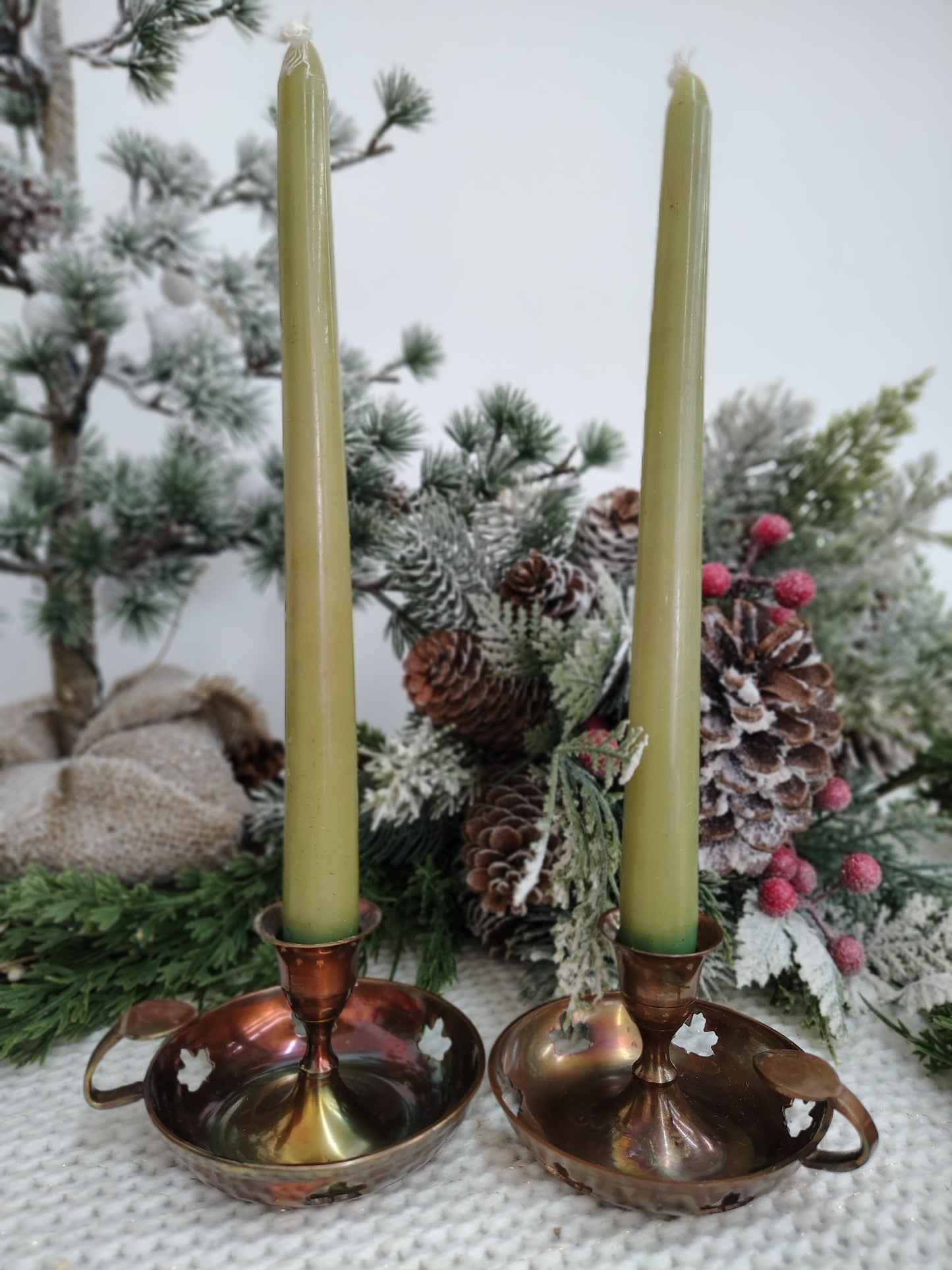 Vintage Brass Chamberstick Candle Holders with Maple Leaf Cutouts – Set of 2 Christmas