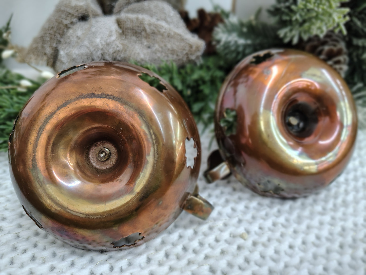 Vintage Brass Chamberstick Candle Holders with Maple Leaf Cutouts – Set of 2 Christmas