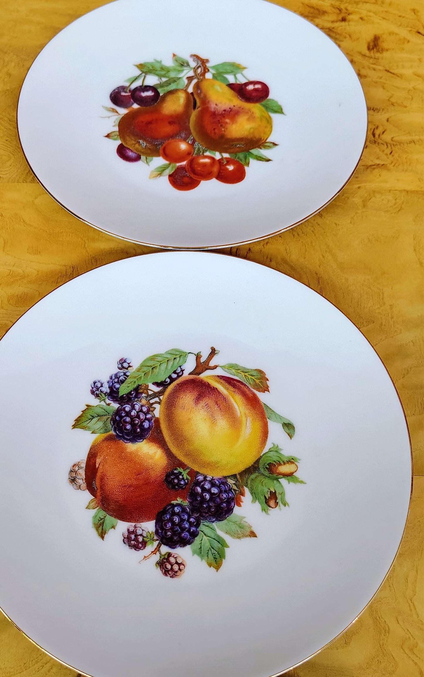 Bareuther Waldsassen Bavaria Fruit Plates, Set of 6 — Gold Rim, Assorted Fruit Designs, 7.5–8"