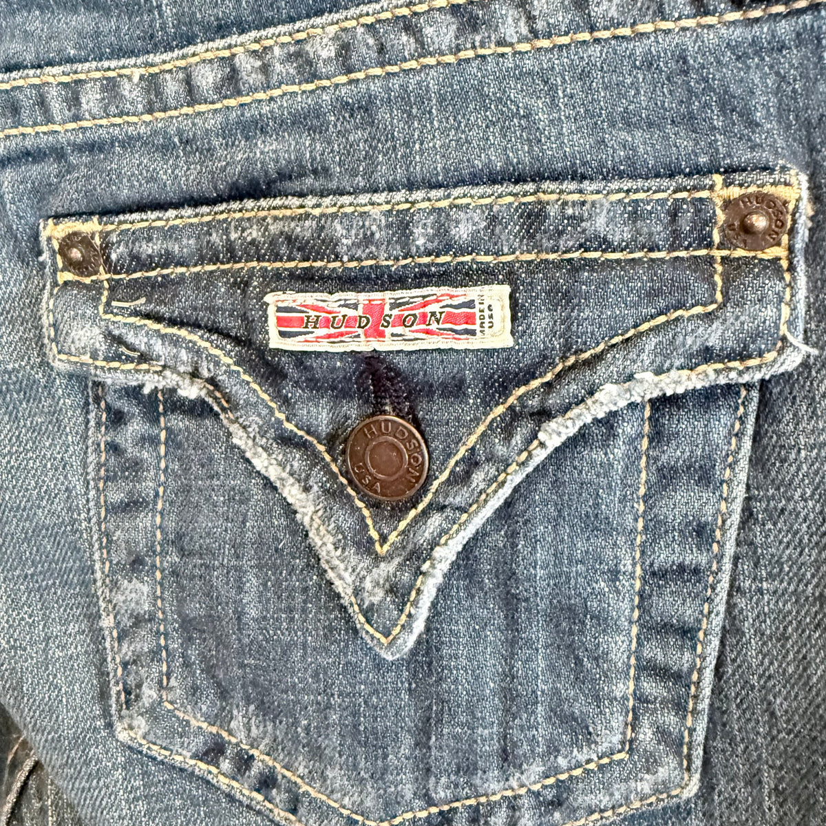 Vintage Y2K Hudson Low-Rise Bootcut Jeans — Union Jack Flap Pockets, Size 28