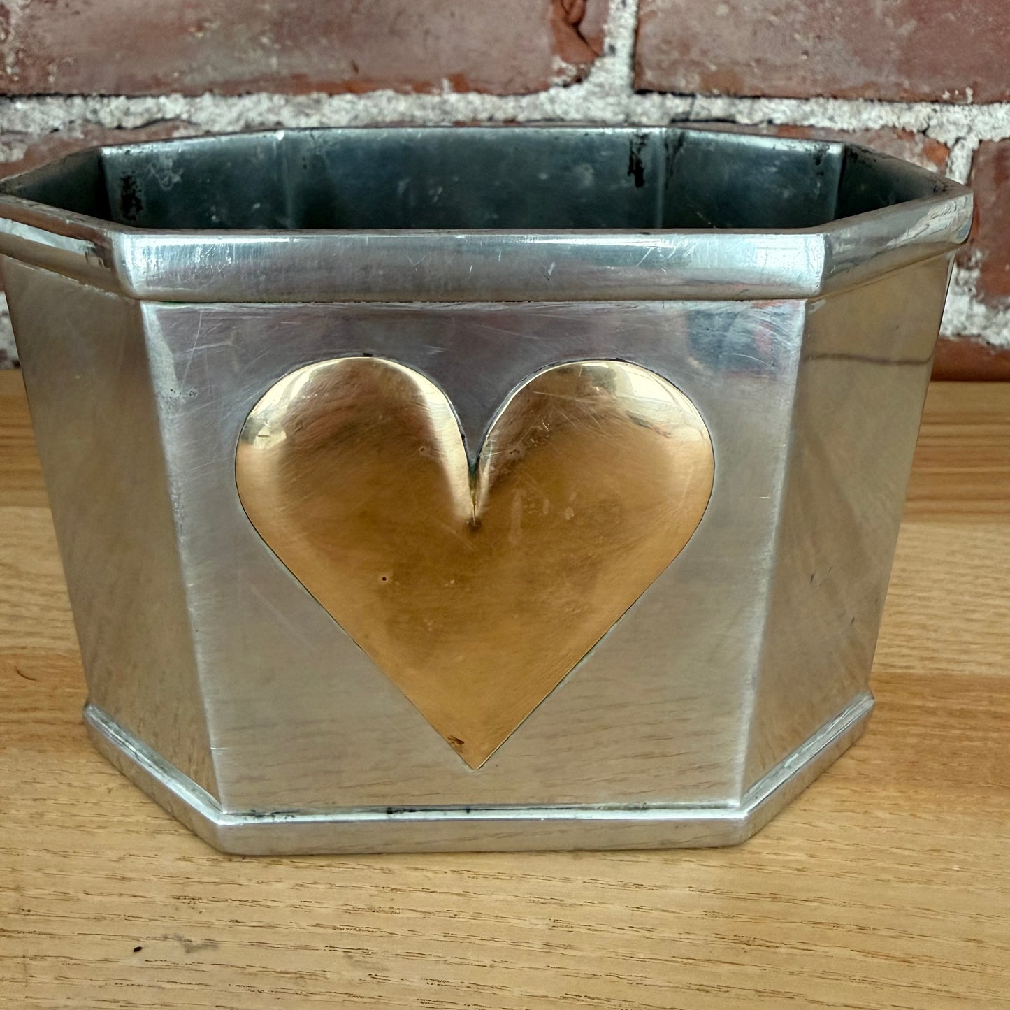 Vintage Williamsburg Kirk Stieff Pewter Brass Heart Cachepot