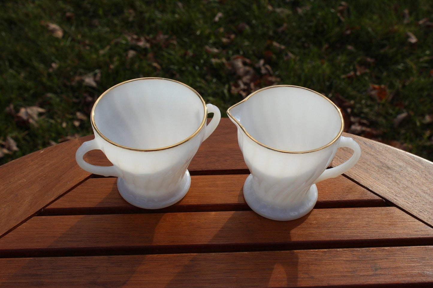 Anchor Hocking Milk Glass, Swirl, Milk + Sugar Bowl, Glass Dishes, Cream and Sugar Set - Loom Vintage