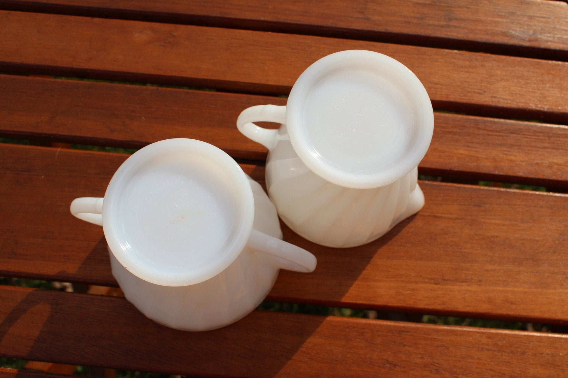 Anchor Hocking Milk Glass, Swirl, Milk + Sugar Bowl, Glass Dishes, Cream and Sugar Set - Loom Vintage