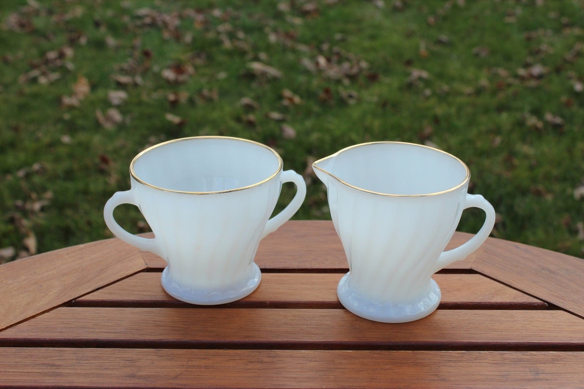 Anchor Hocking Milk Glass, Swirl, Milk + Sugar Bowl, Glass Dishes, Cream and Sugar Set - Loom Vintage