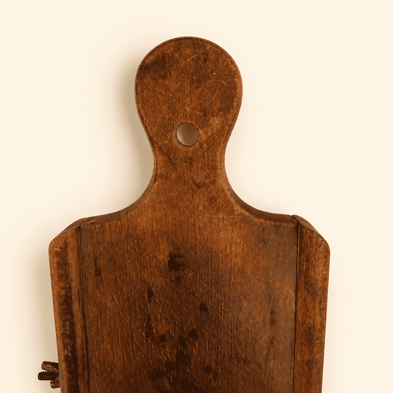 Top of the slicer showing the rounded handle and hanging hole