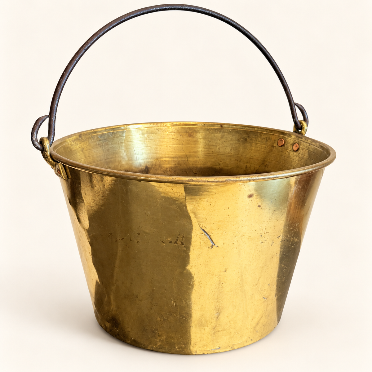 Antique H.W. Hayden patent spun brass pail with iron bail handle, photo 4 of 8