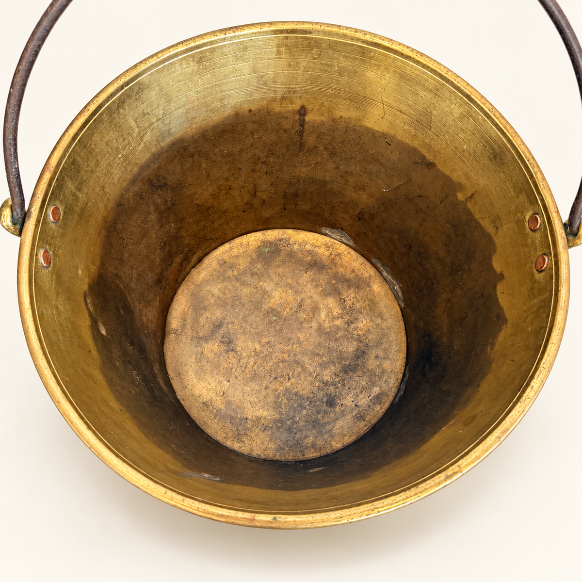 Antique H.W. Hayden patent spun brass pail with iron bail handle, photo 5 of 8