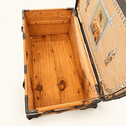 Antique Victorian Dome Top Steamer Trunk with Lithograph Lid, photo 13 of 15