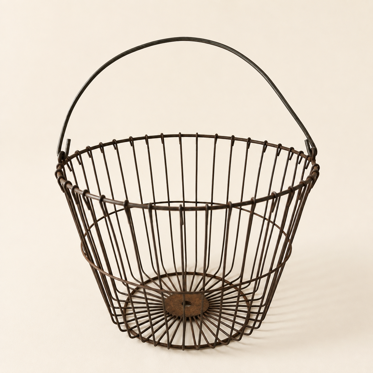 Antique Wire Egg Gathering Basket, Bail Handle, Farmhouse