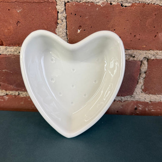 Apilco France White Heart - Shaped Porcelain Soap Dish or Trinket Tray - Loom Vintage