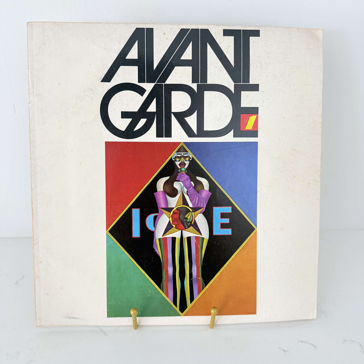 Avant Garde magazine issue 1, January 1968, colorful Richard Lindner cover, photo 1 of 5
