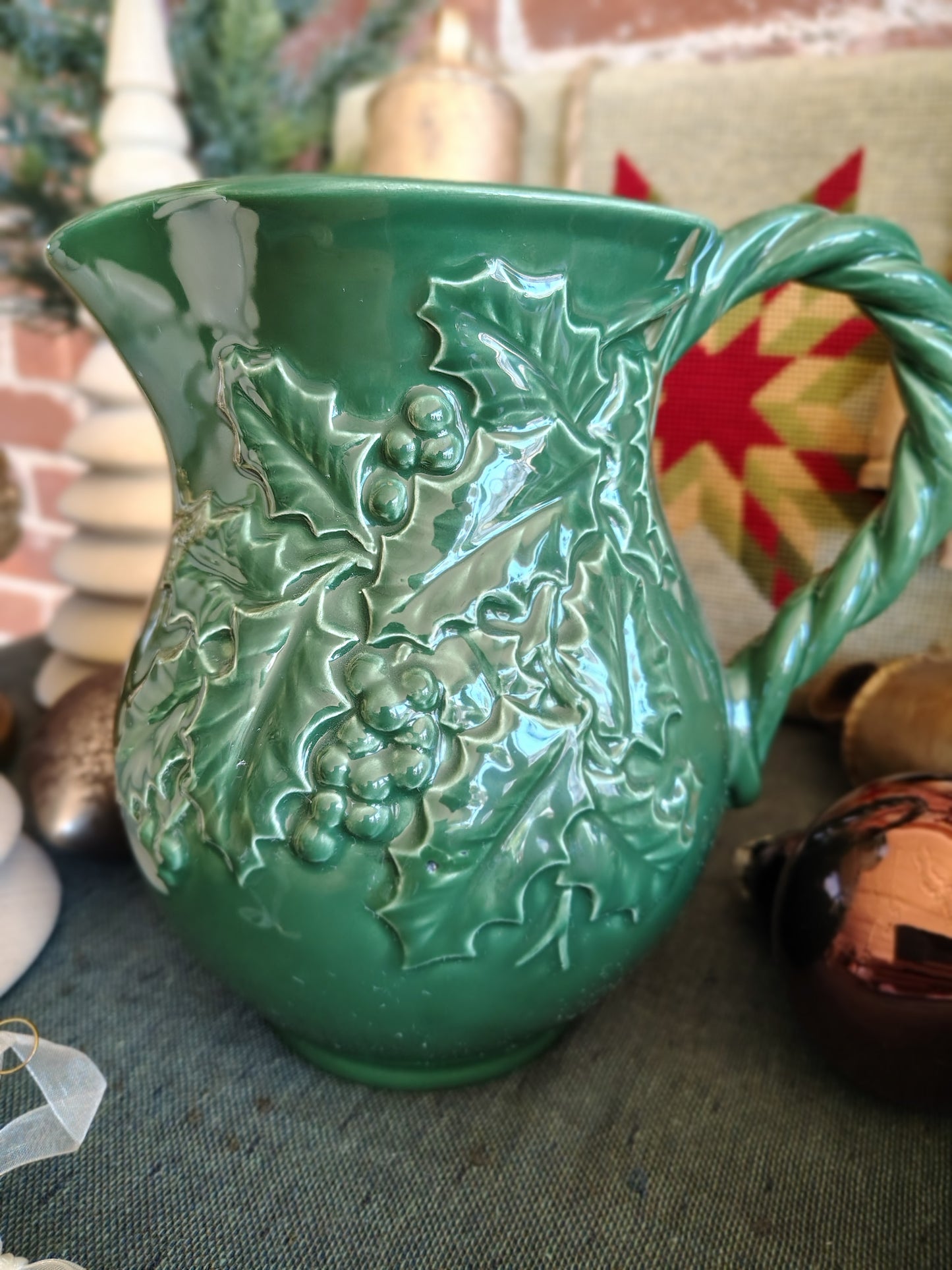 Italian Green Ceramic Holly Christmas Pitcher – Made in Italy (No. 10080)