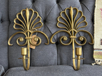 Brass Shell & Fleur - de - Lis Wall Sconces, Pair — Hollywood Regency, c. 1970s–80s, 13" - Loom Vintage