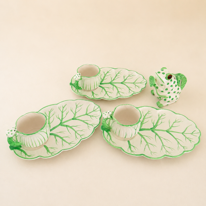 Café Italiano frog and cabbage-leaf set with plates, cups, and creamer