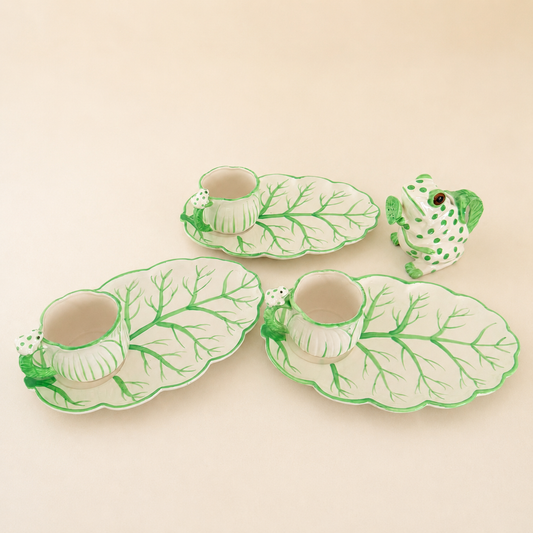 Café Italiano frog and cabbage-leaf set with plates, cups, and creamer