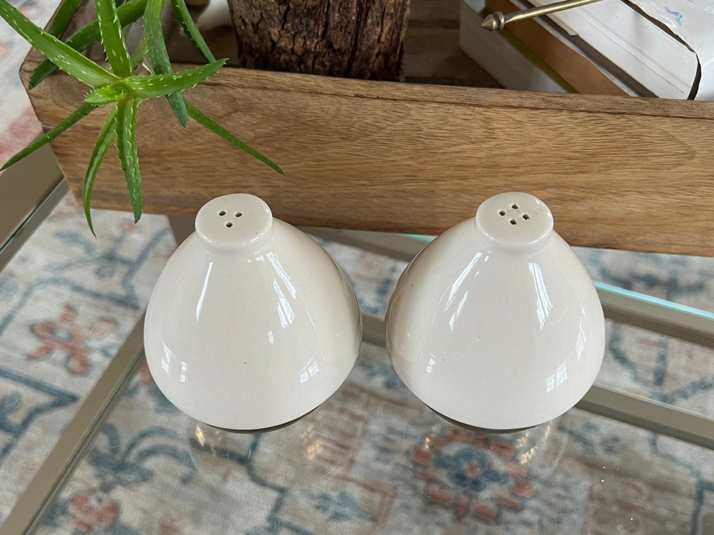 Ceramic and Brass Salt and Pepper Shakers, Pair — Teardrop Form, Cream and Gold, c. 1950s - Loom Vintage