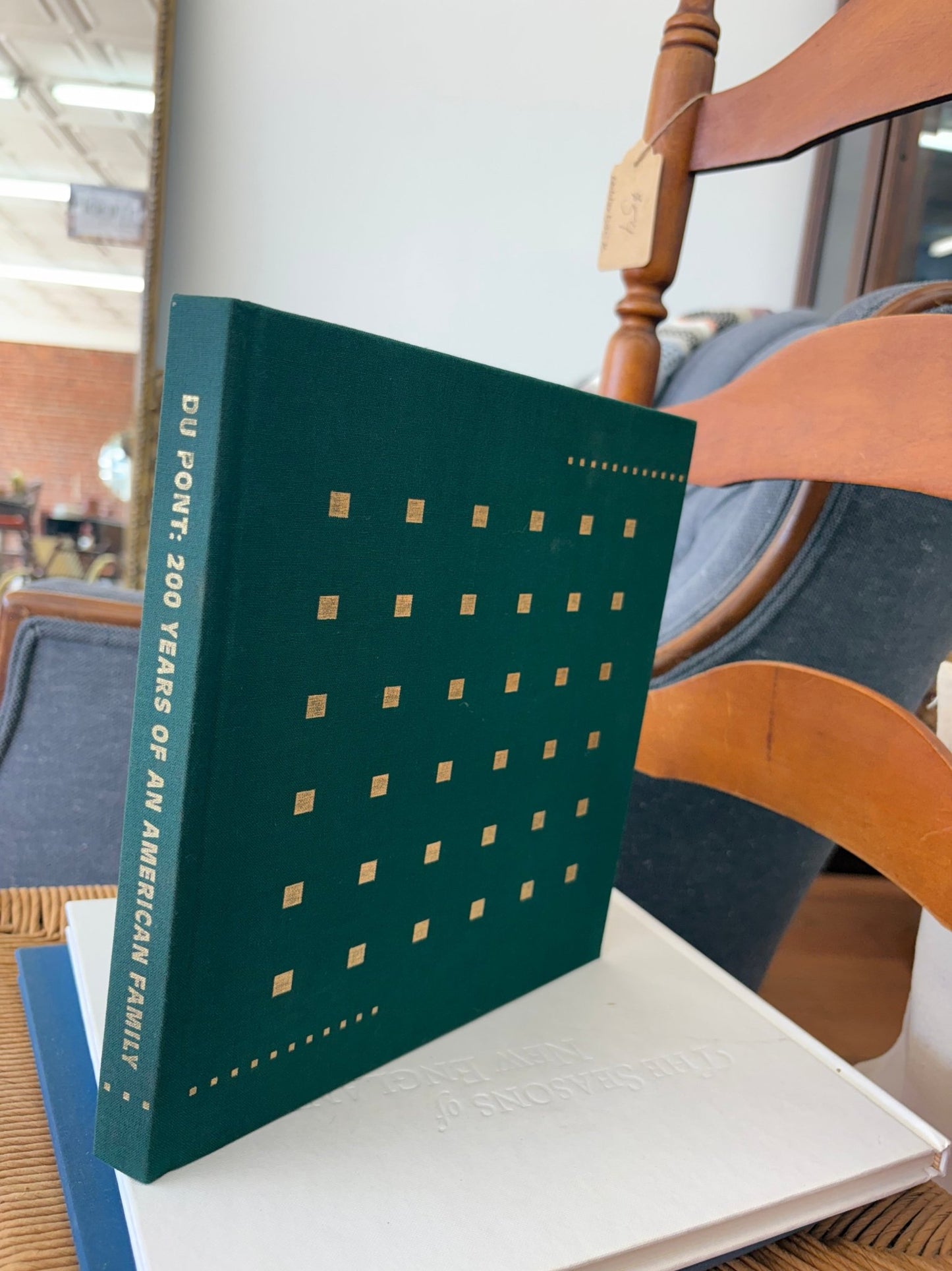 Du Pont: 200 Years of an American Family – Decorative Green Linen Book - Loom Vintage