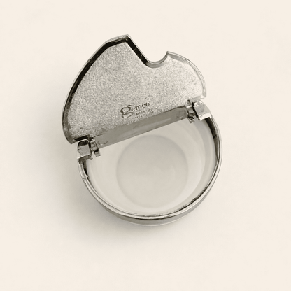 Gemco sugar dispenser open showing milk glass interior