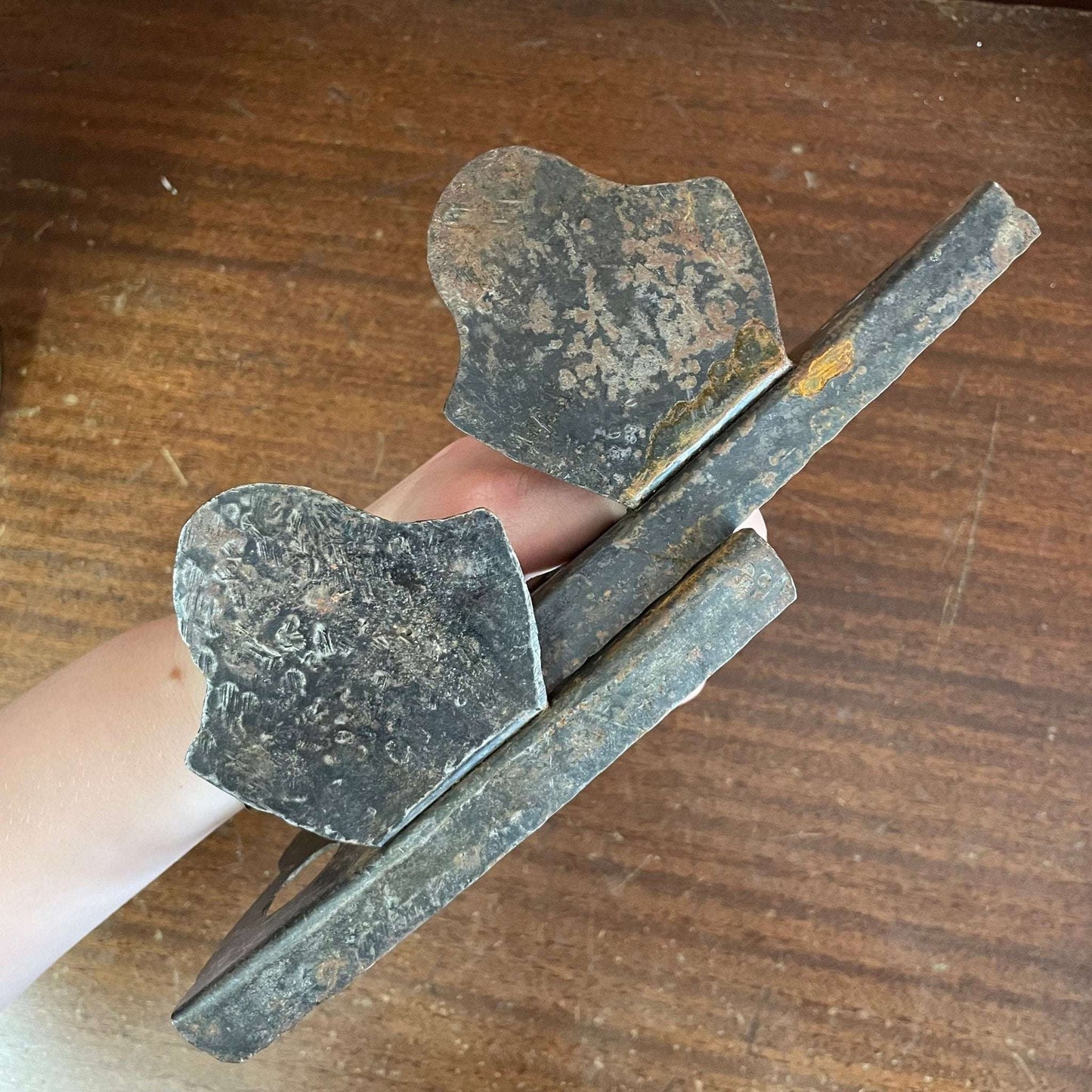 Hammered Metal Bookends with Abstract Cutout Design — Rusty Patina, Pair, 6.25"H - Loom Vintage