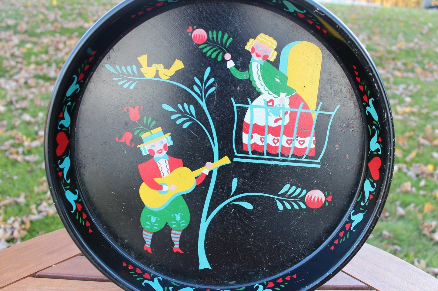 Hand - Painted Folk Art Metal Tray — Pennsylvania Dutch Lovers, Blue Red & Yellow on Black, 13.25" - Loom Vintage