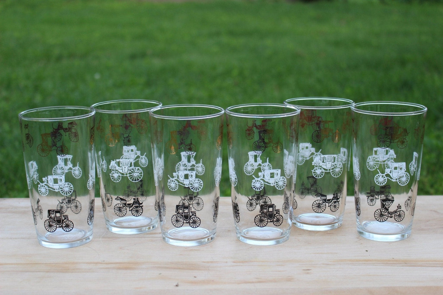 Hazel Atlas Gold Buggy / Carriage Glasses, Set of 6 — Gay Fad Style, 1950s, 5.25"H - Loom Vintage