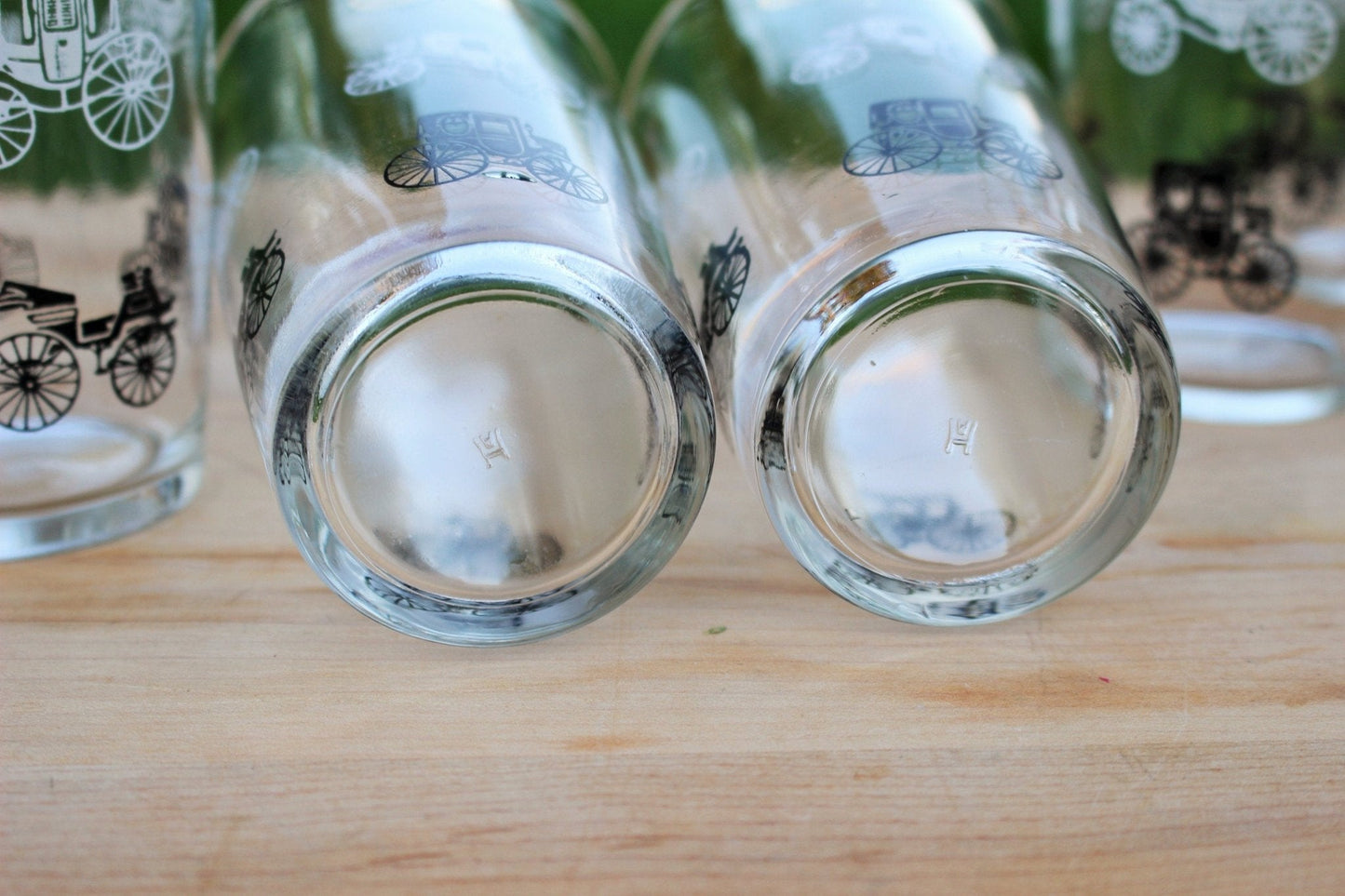Hazel Atlas Gold Buggy / Carriage Glasses, Set of 6 — Gay Fad Style, 1950s, 5.25"H - Loom Vintage