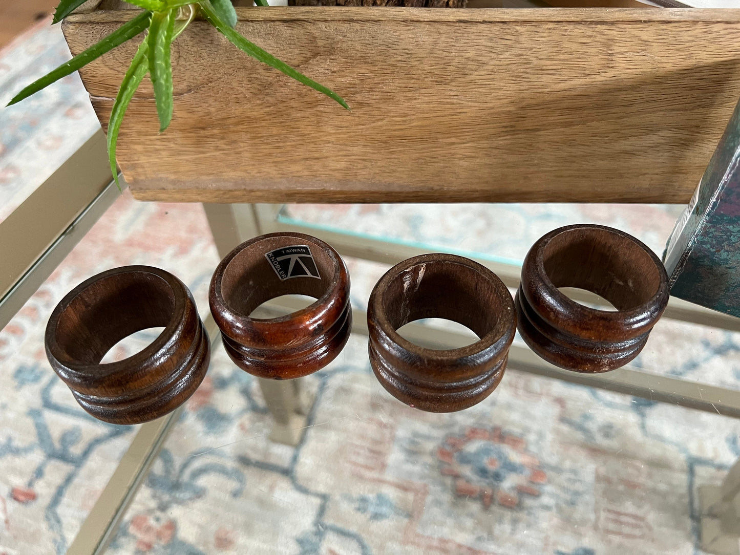 Vintage Wood Napkin Rings, Knobler Napkin Holders, Set of 8, Taiwan