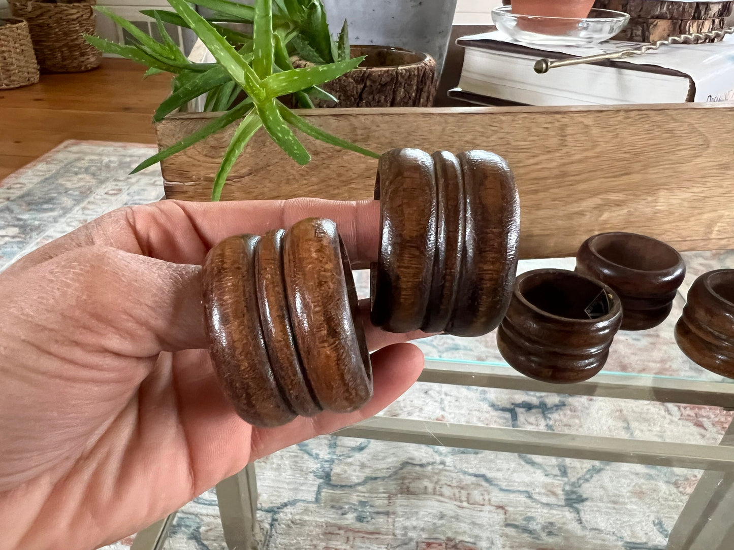 Vintage Wood Napkin Rings, Knobler Napkin Holders, Set of 8, Taiwan