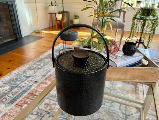 Insulated Ice Bucket with Lid and Handle, Textured Reptile Black Vintage Barware Tool, Wine Cooler, Large Handled Container