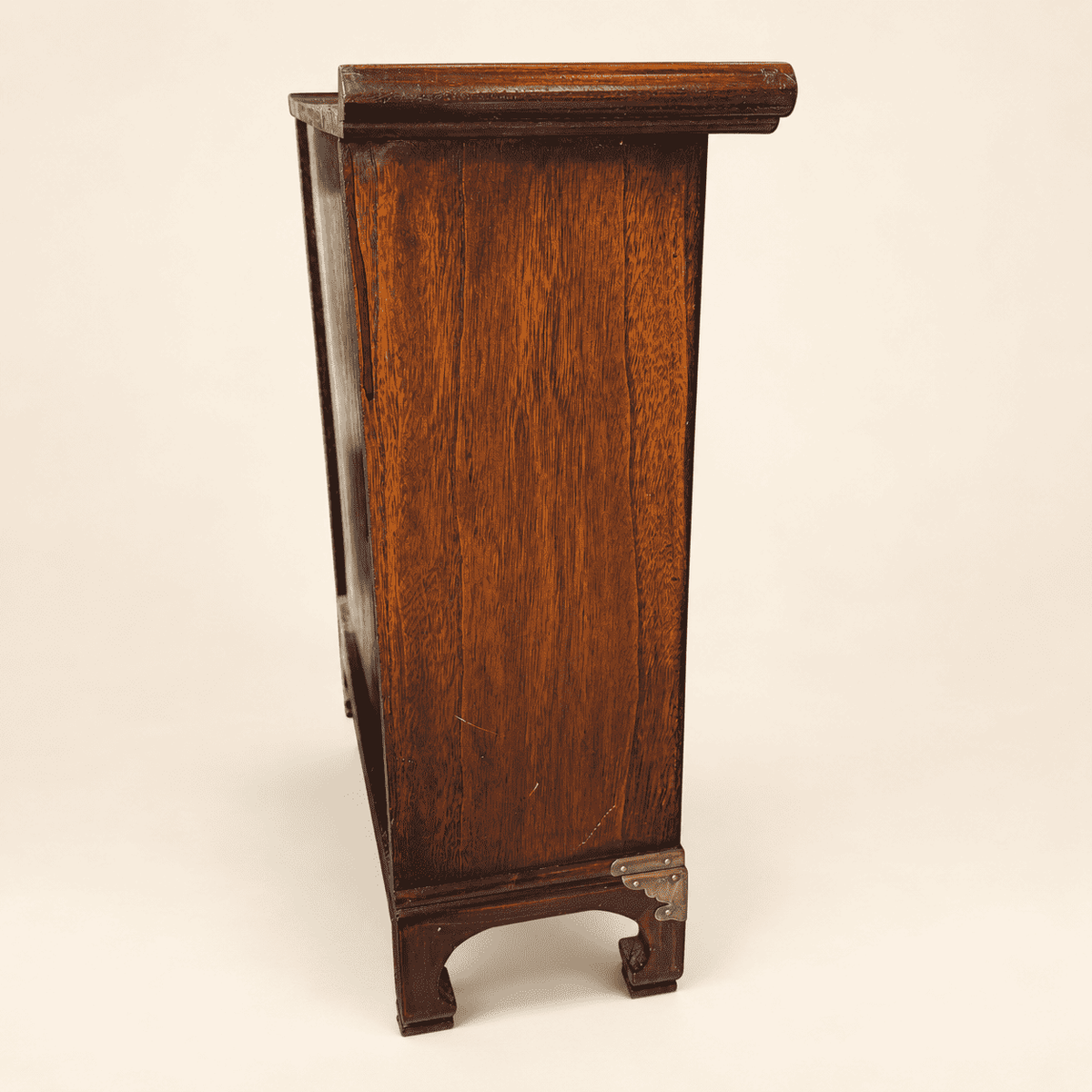 Narrow side view of vintage Korean medicine chest