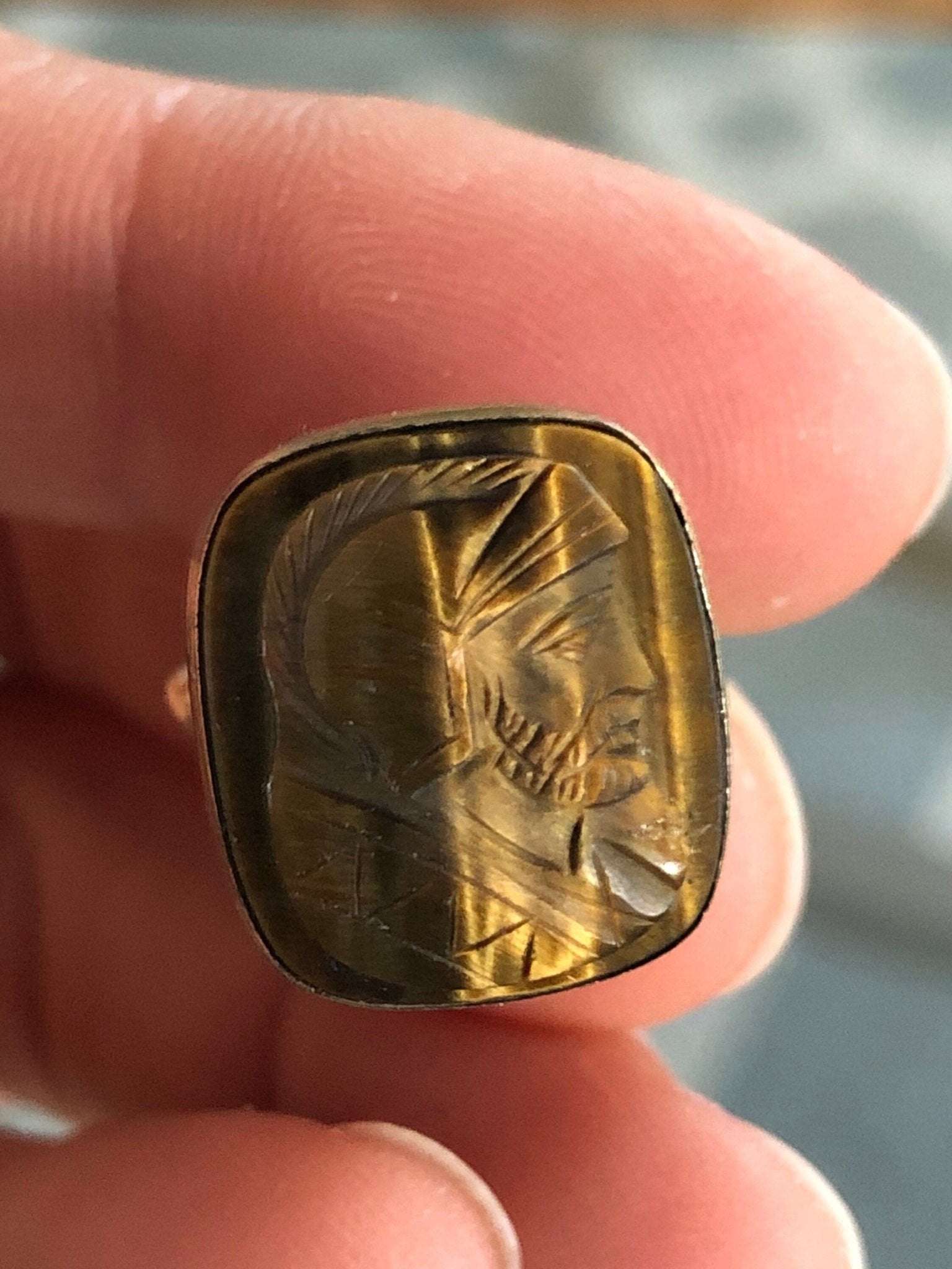 Lamode 10K Gold Filled Carved Tiger Eye Warrior Cameo Cufflinks — 1/20 10K GF, c. 1950s–60s - Loom Vintage