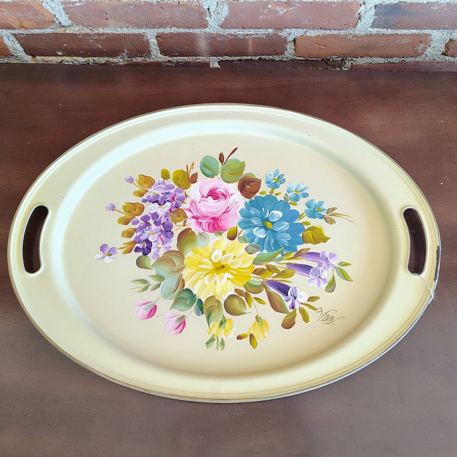 Nashco Products Hand - Painted Toleware Tray, Signed "Van" — Floral, Beige, 19.5" × 14.25" - Loom Vintage