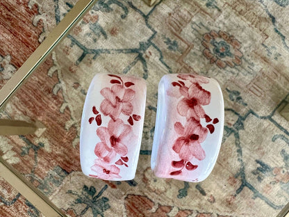 Pair of Ceramiche D'arte Gandria Napkin Rings, Pink Floral Napkin Holders, Hand Painted Ceramic Napkin Rings - Loom Vintage