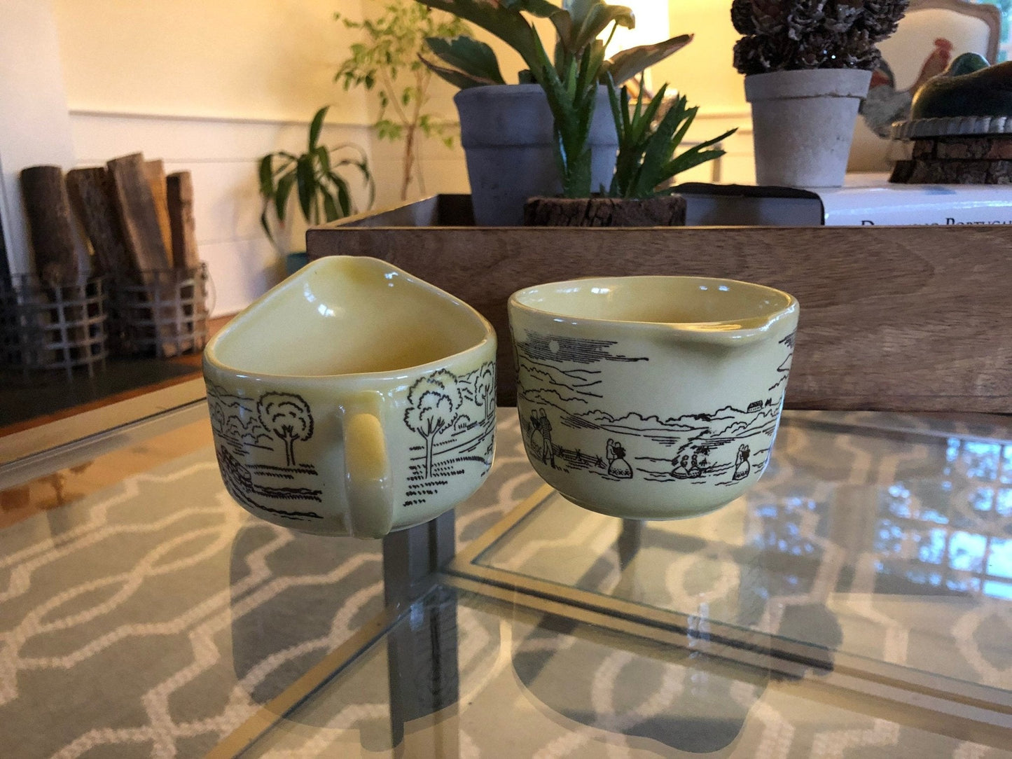 Pennsylvania Dutch Yellow Harvest Sugar and Creamer Set, Creamer Pitcher and Sugar Bowls - Loom Vintage