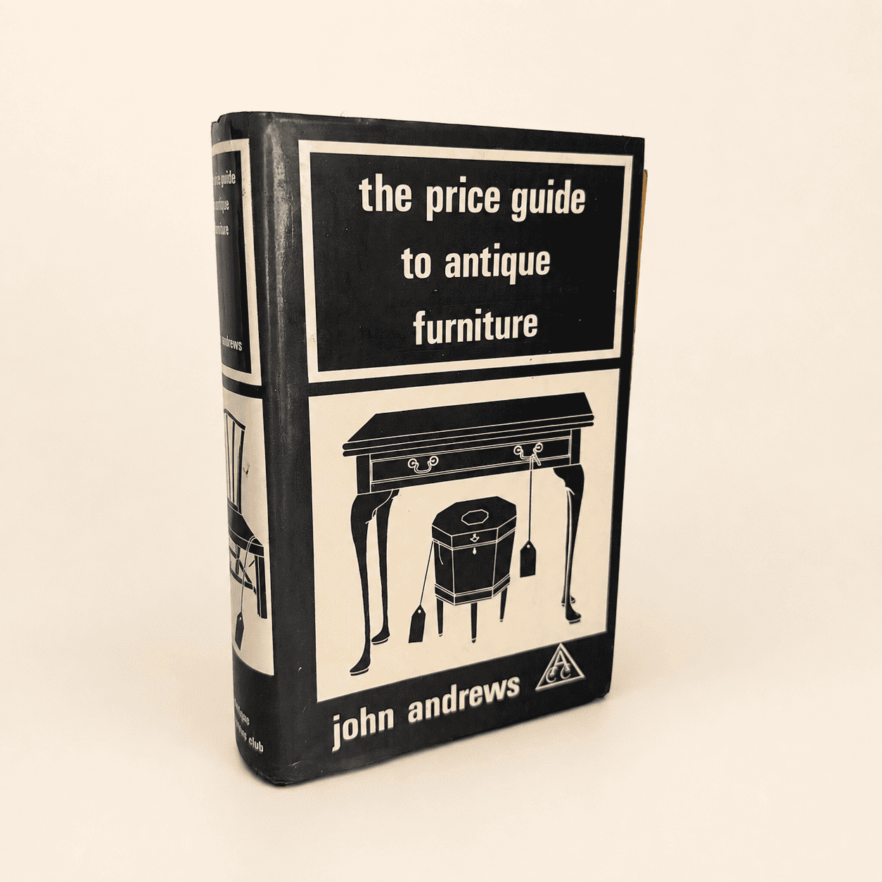 The Price Guide to Antique Furniture — John Andrews