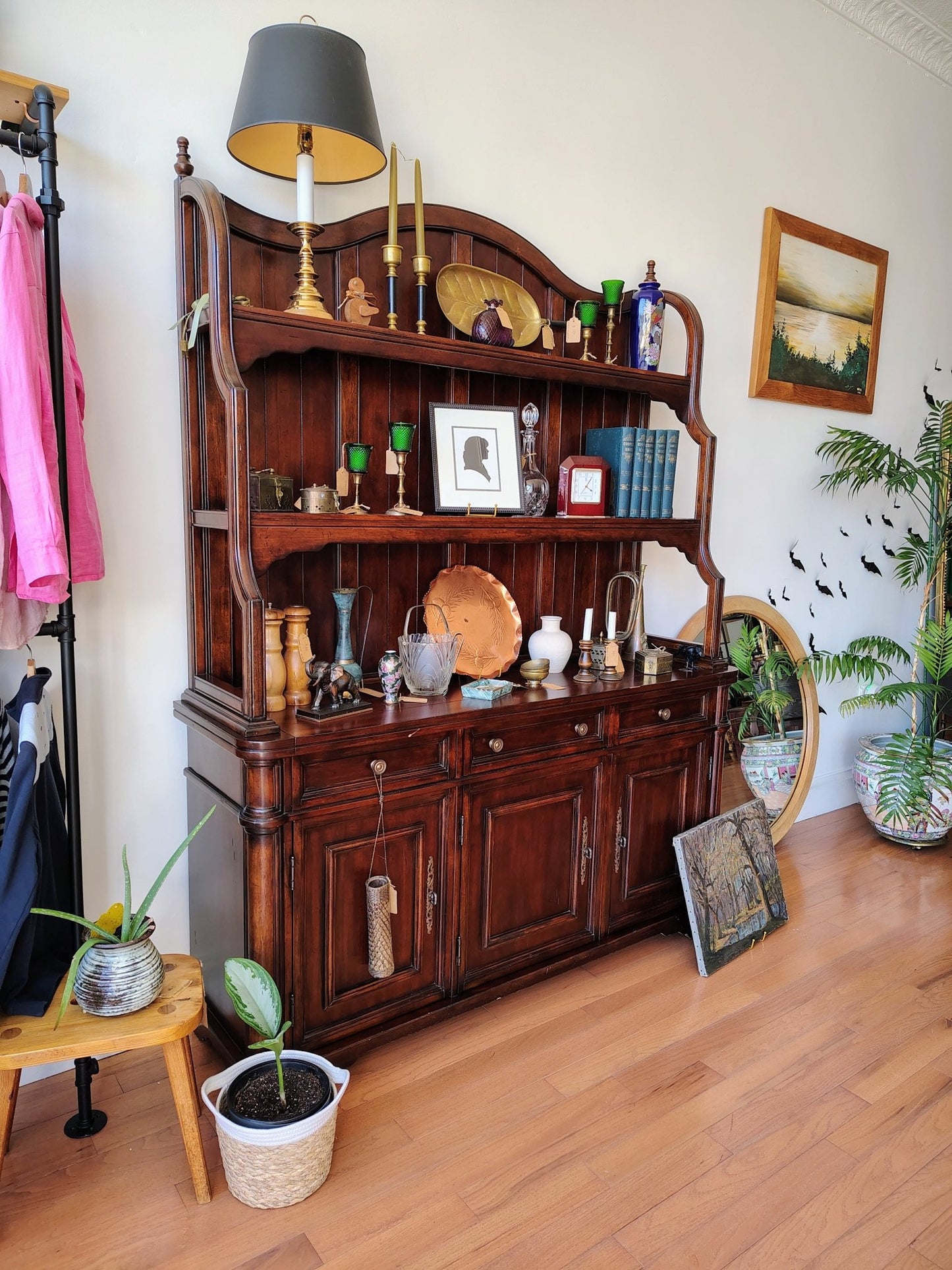 Seven Seas by Hooker Furniture Cherry Hutch & Buffet Sideboard - Loom Vintage