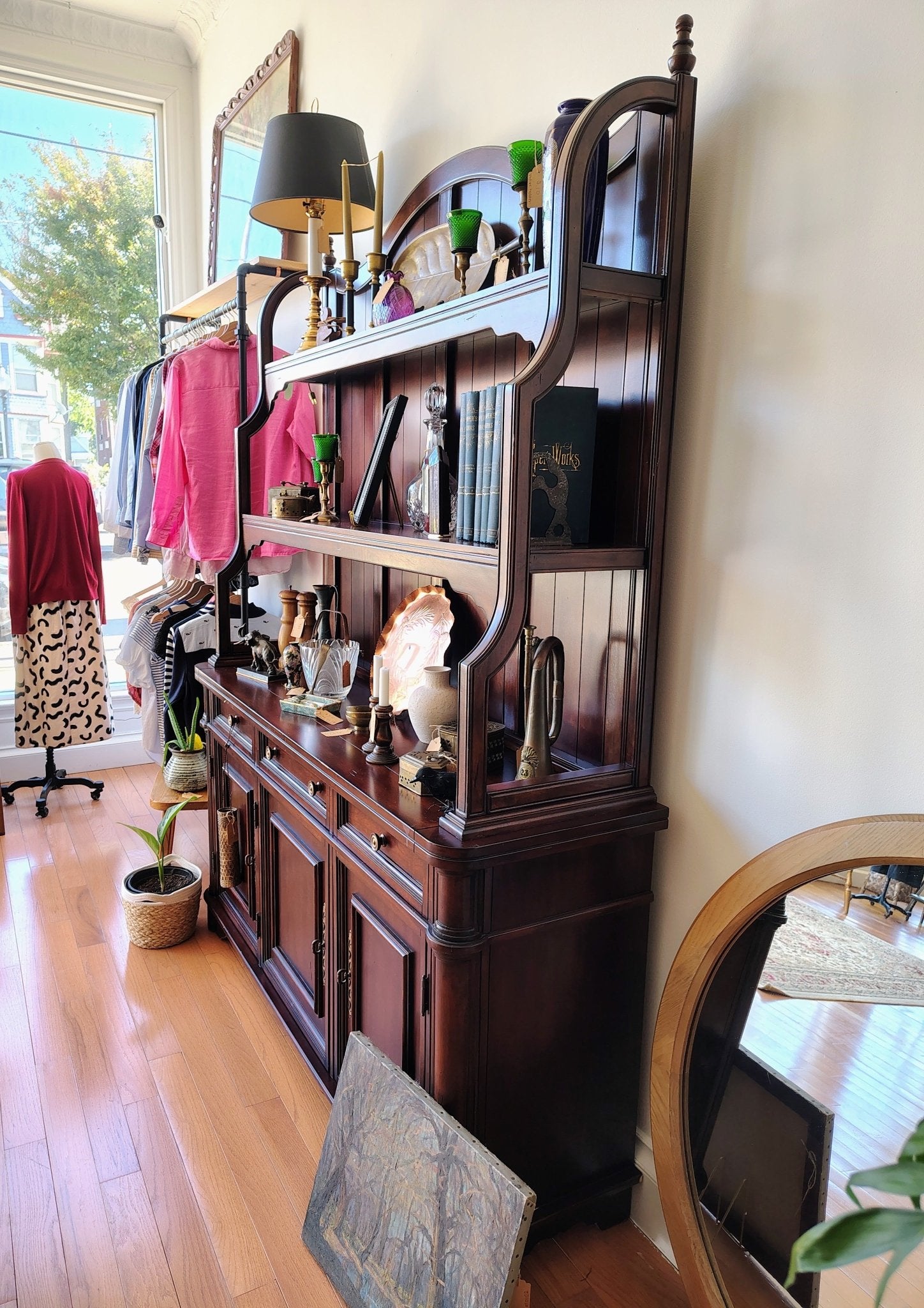 Seven Seas by Hooker Furniture Cherry Hutch & Buffet Sideboard - Loom Vintage