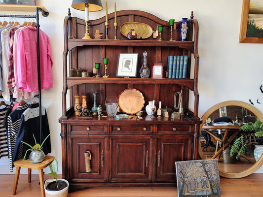 Seven Seas by Hooker Furniture Cherry Hutch & Buffet Sideboard - Loom Vintage