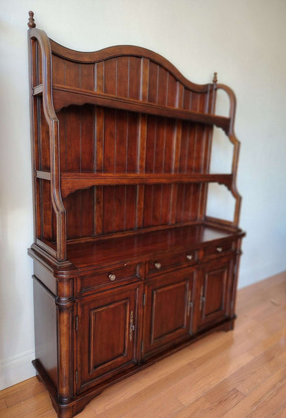 Seven Seas by Hooker Furniture Cherry Hutch & Buffet Sideboard - Loom Vintage