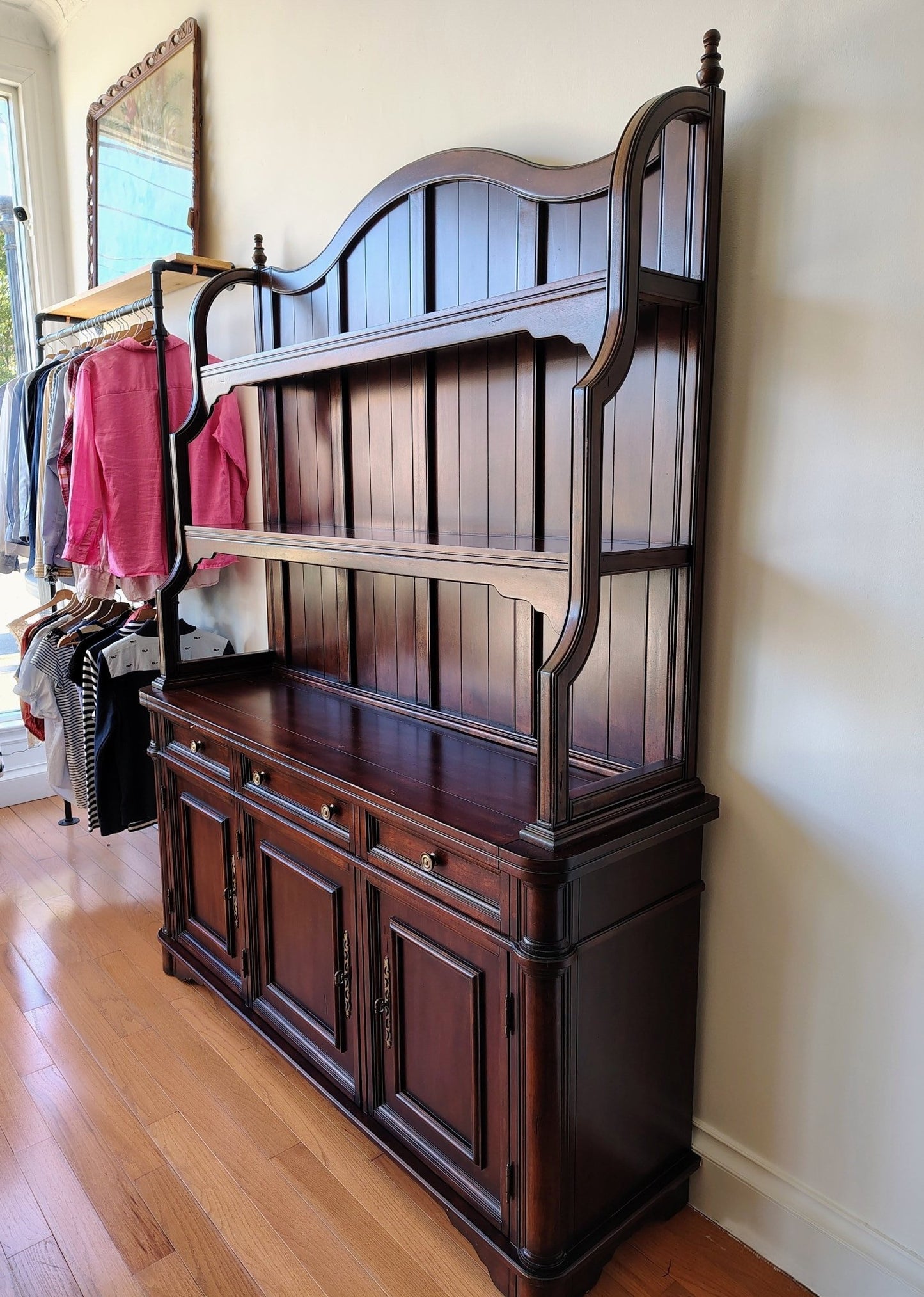 Seven Seas by Hooker Furniture Cherry Hutch & Buffet Sideboard - Loom Vintage