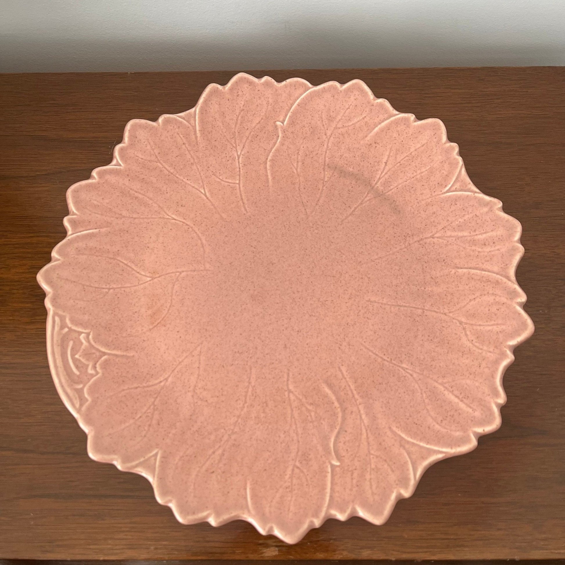 Steubenville Woodfield Leaf Plate — Salmon Pink, 10.5", Made in USA, 1940s - Loom Vintage