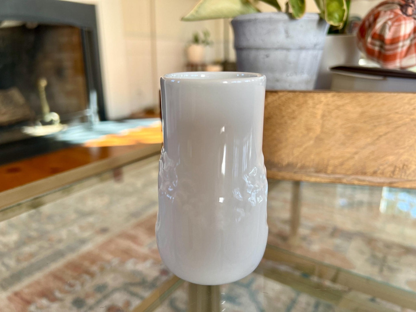 Thomas Porzellan "Blütenfest" Vase — Rosemunde Nairac Design, Wave Relief, White Porcelain, 7.68"H, c.1970 - Loom Vintage
