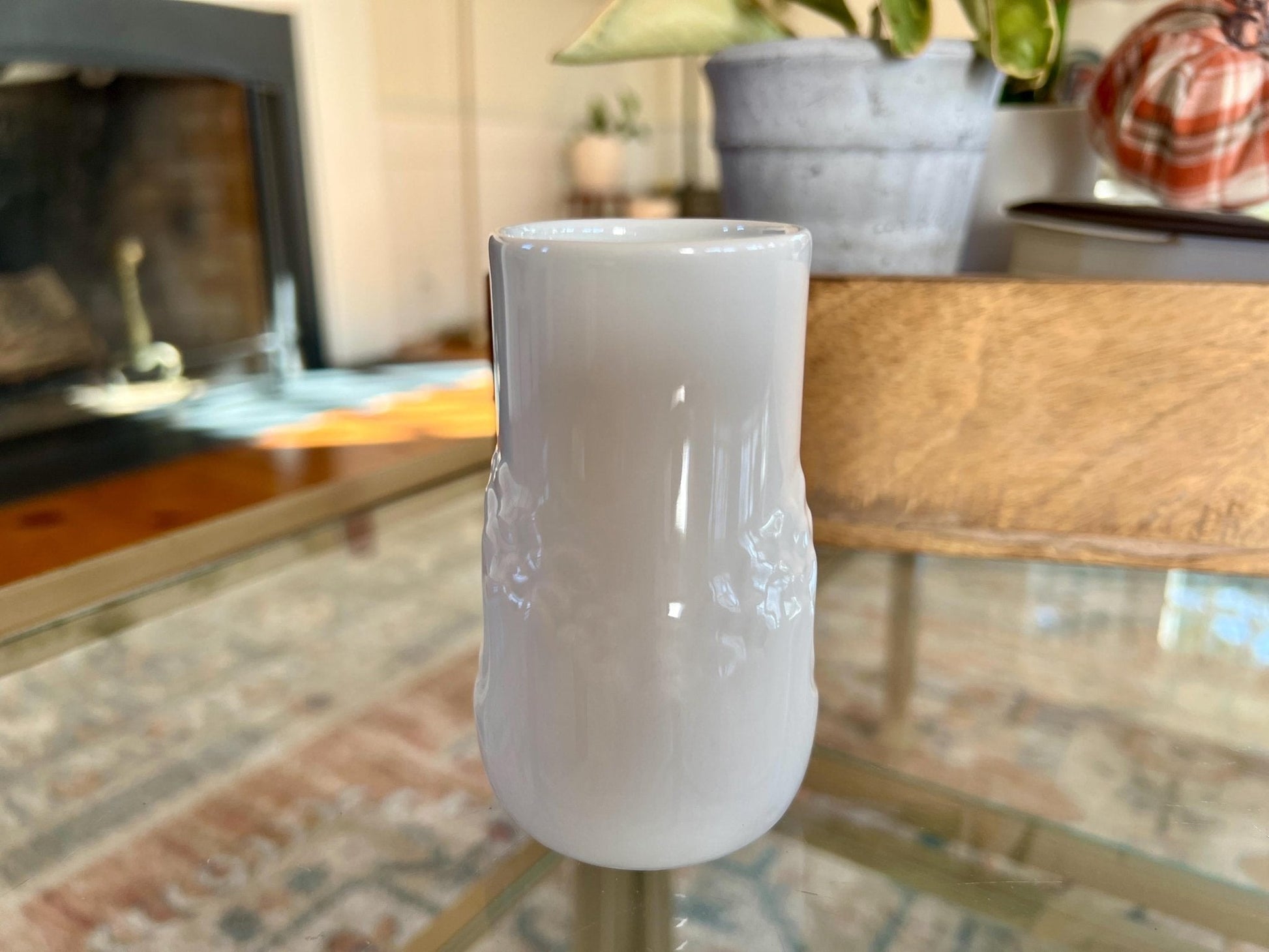 Thomas Porzellan "Blütenfest" Vase — Rosemunde Nairac Design, Wave Relief, White Porcelain, 7.68"H, c.1970 - Loom Vintage