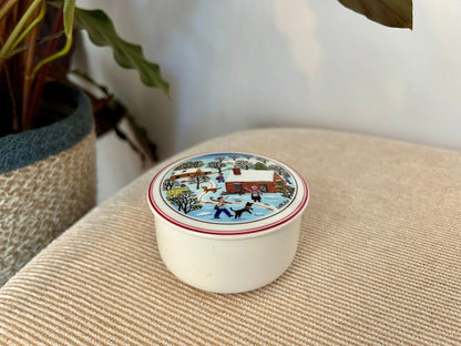 Villeroy & Boch "Laplou" Naïf Trinket Box — Round, Winter Village Scene, Luxembourg, 3"W - Loom Vintage