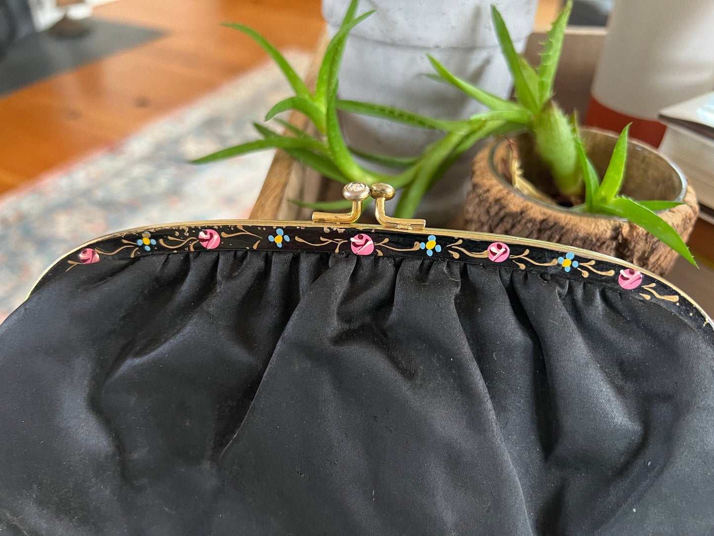Vintage 1950s - 60s Black Clutch with Coin Purse, Kiss Clasp, Evening Wear, Handbag, Purse, Hand Painted Detailing - Loom Vintage