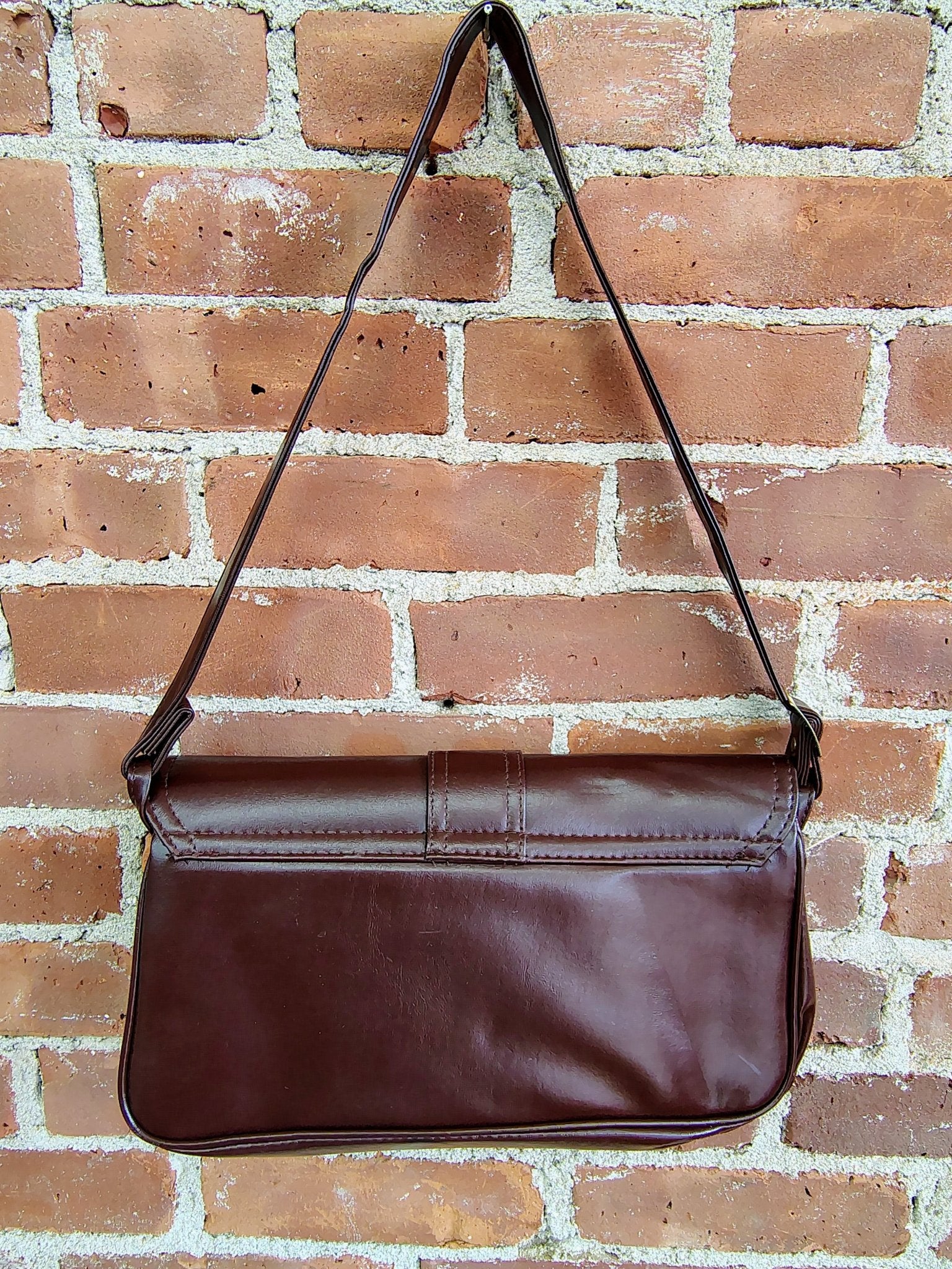 Vintage 1980s Reddish Brown Leather Travel Set with Umbrella – Made in Korea (Unused) - Loom Vintage