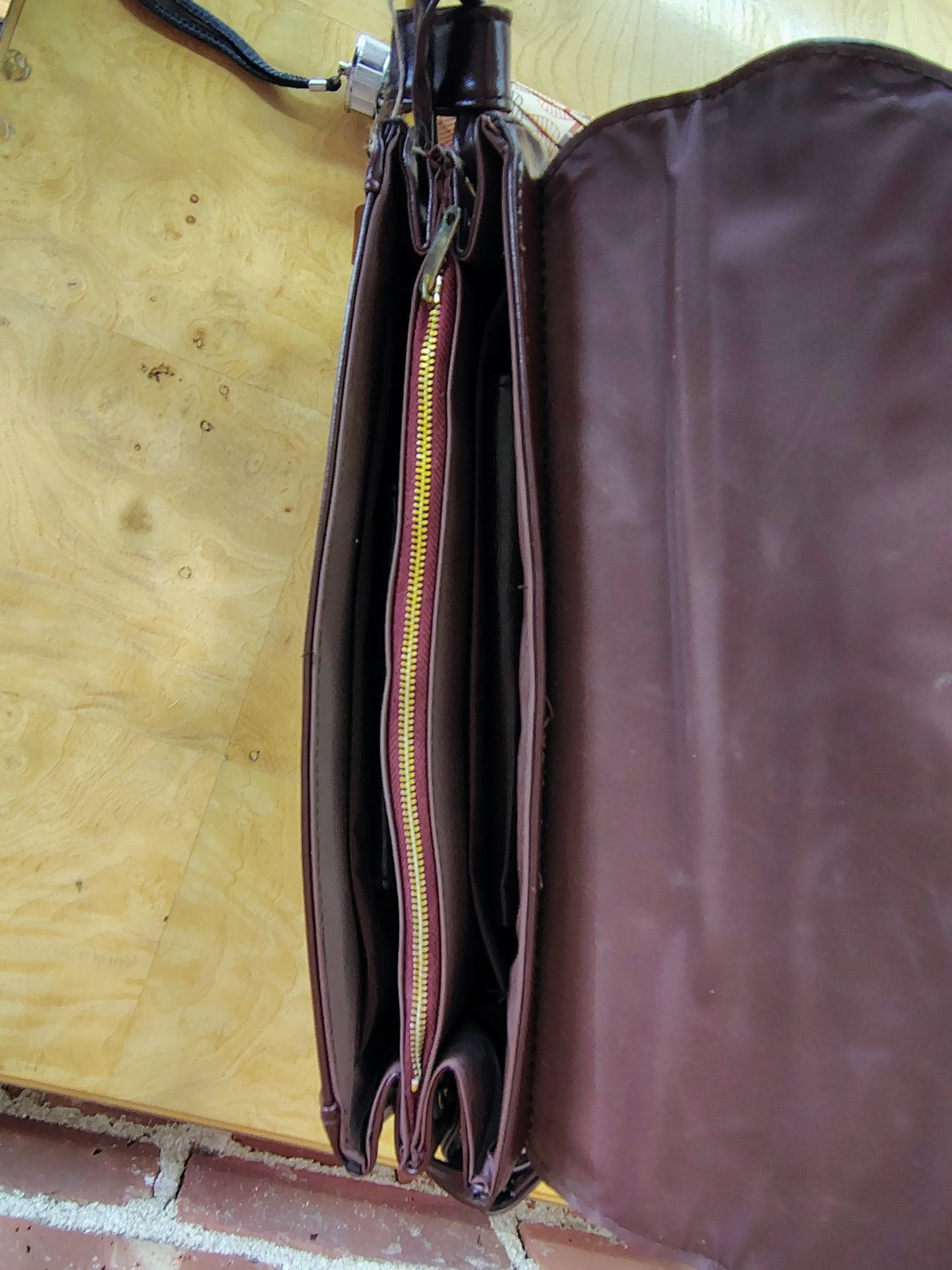 Vintage 1980s Reddish Brown Leather Travel Set with Umbrella – Made in Korea (Unused) - Loom Vintage